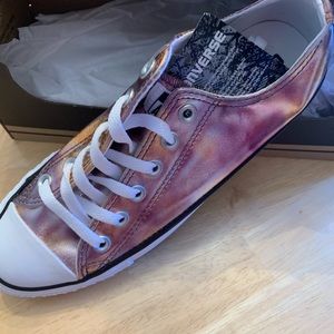 NWT Converse Chuck Taylors Dusk- Pink Metallic